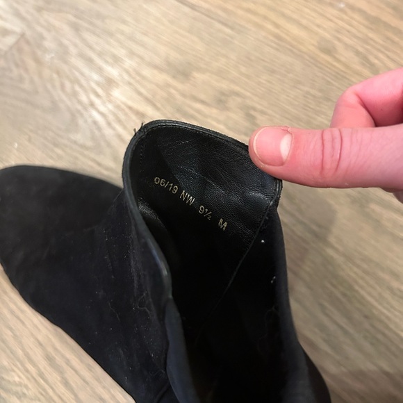 Stuart Weitzman easyon reserve suede short boot - Picture 5 of 6